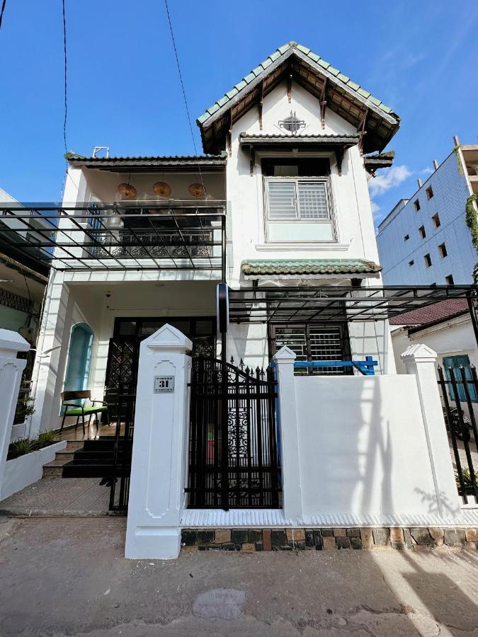 Under The Sun Homestay Hue Esterno foto